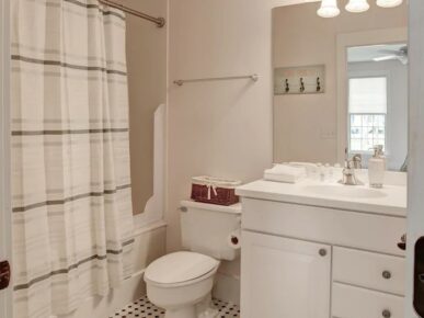 Beach Break Cottage, Daufuskie Island Vacation Rental Group